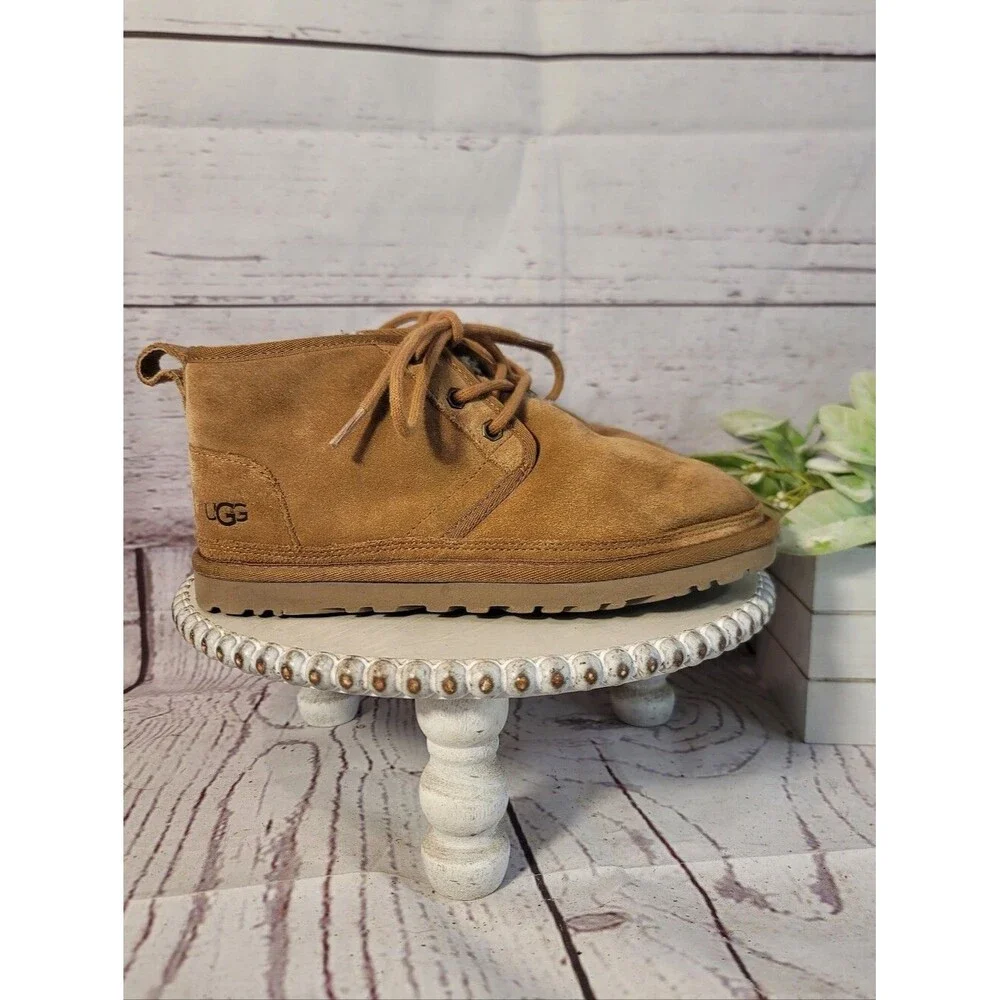 UGG Women's Neumel Tan Suede Lace-Up Shearling Chukka Boots 1094269 Size 6